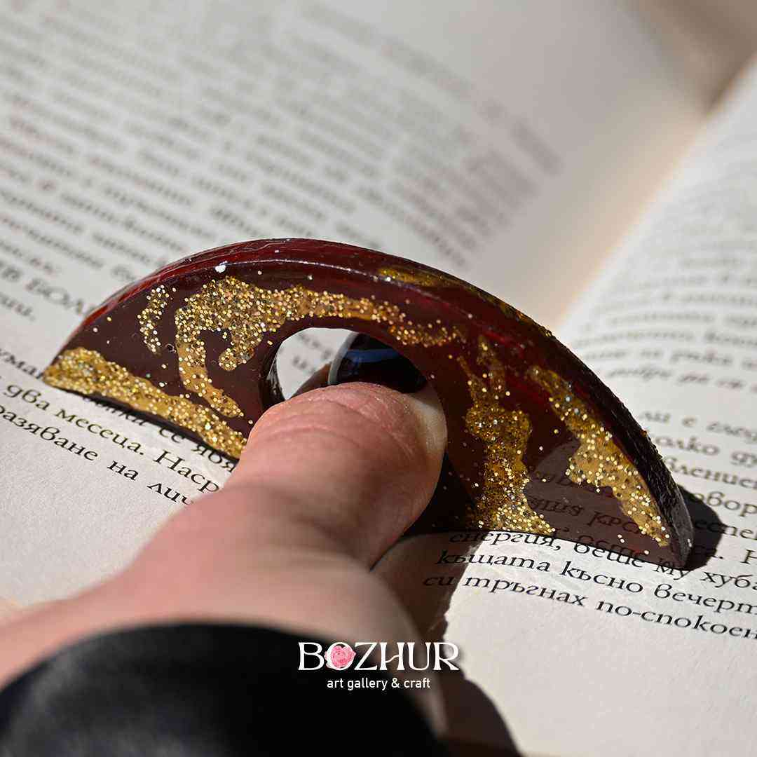 Книгодържач "Бургунди и злато" - ръчно рисуван