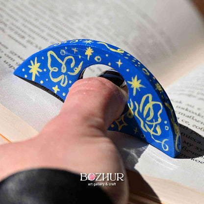 Книгодържач "Магични пеперуди" - ръчно рисуван