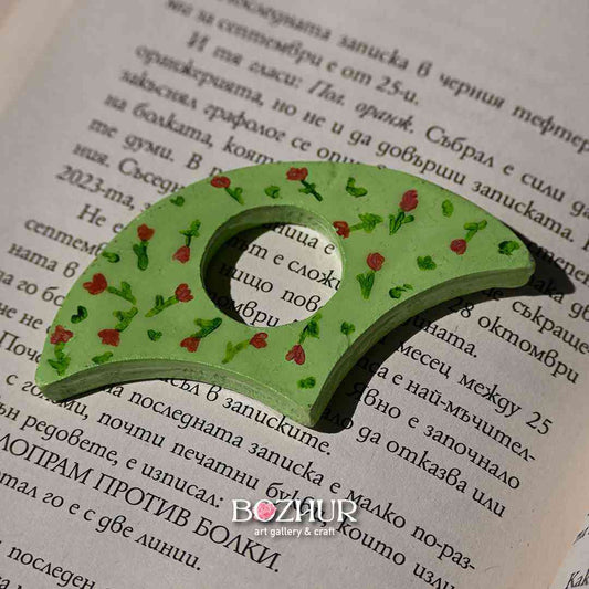 Книгодържач "Цветя" - ръчно рисуван